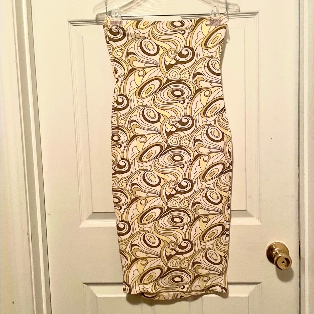 Abstract Patterned Strapless Dress